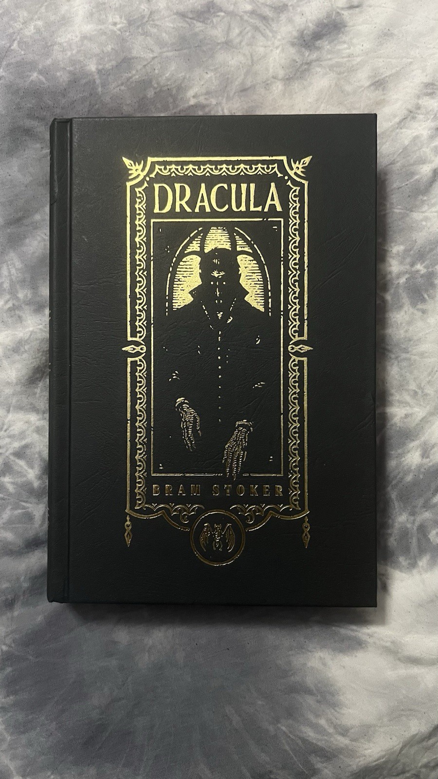Dracula: The Gothic Chronicles (Bram Stoker, Harper Muse) Fiction LIKE NEW